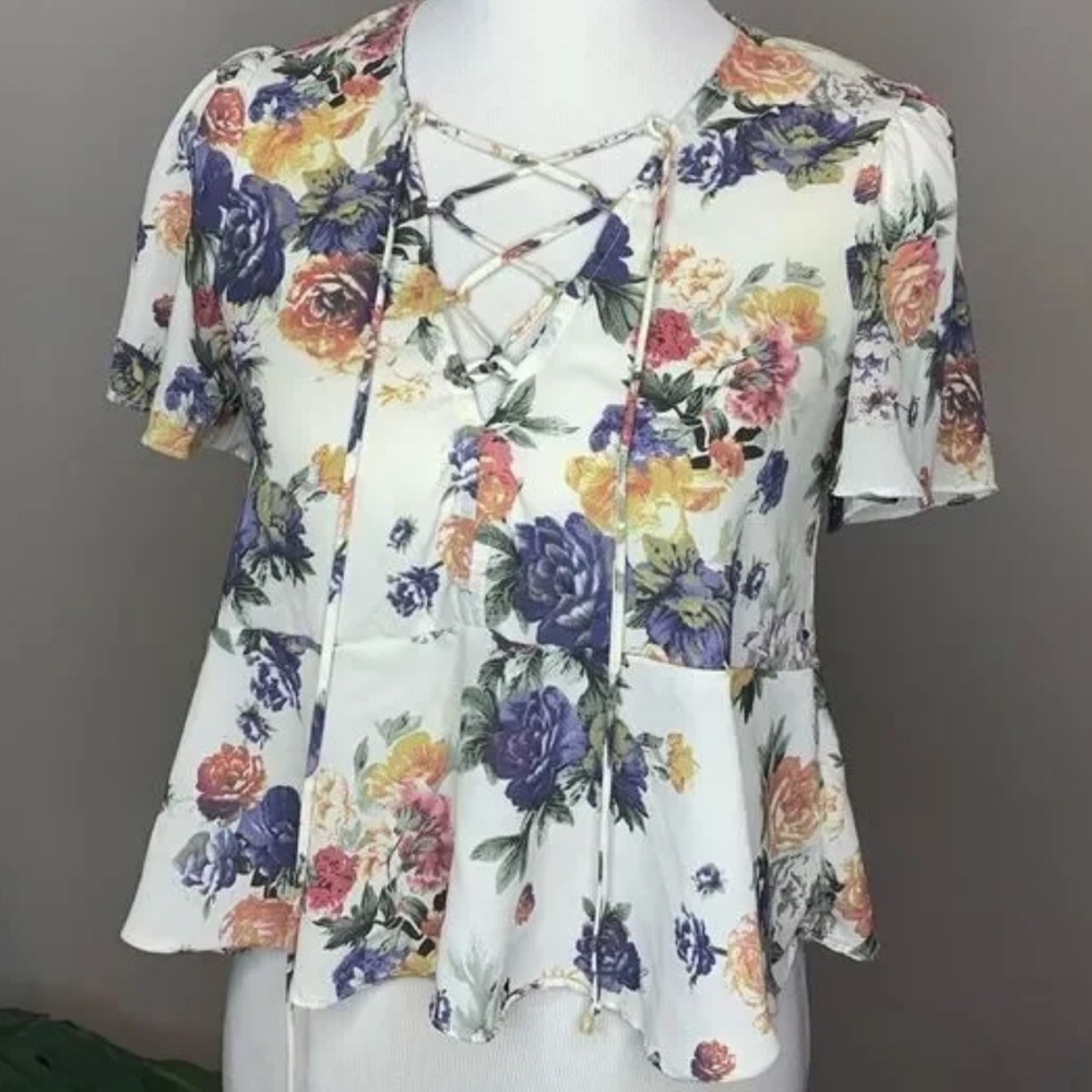 Kimchi blue floral tie up top l - Picture 8 of 11